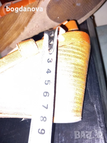 Летни обувки ECCO, 39 номер, снимка 4 - Сандали - 54035532