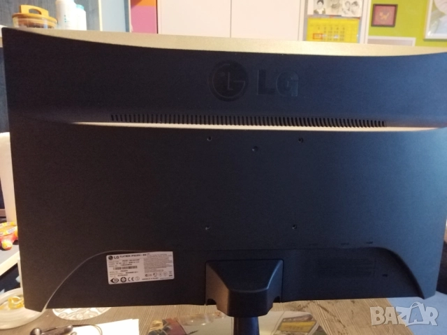 Продавам монитори NEC и LG ,24" в перфектно състояние без пикселови липси., снимка 6 - Монитори - 52006264