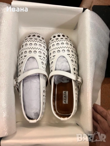 Дамски сандали ALAÏA , снимка 4 - Дамски ежедневни обувки - 54025775