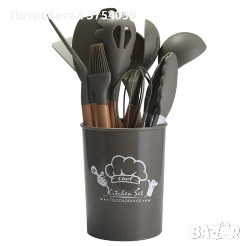Комплект кухненски прибори от 12 бр. с дървена дръжка