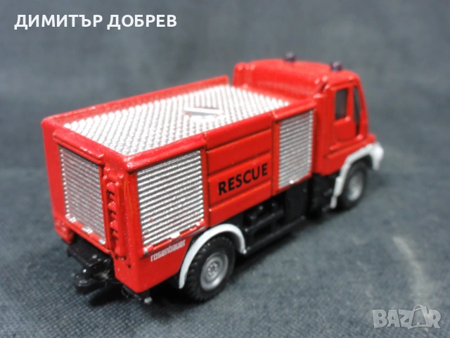 МЕТАЛНА КОЛИЧКА ПОЖАРНА КОЛА MERCEDES UNIMOG SIKU, снимка 4 - Колекции - 53151732
