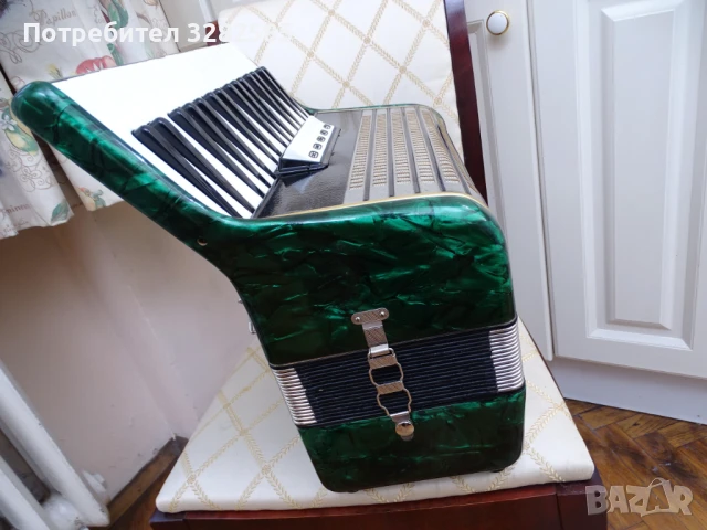 Акордеон Велтмайстер 60 баса, снимка 6 - Акордеони - 51179646