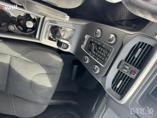 Volvo V40. 2.0 120k на части , снимка 7 - Автомобили и джипове - 53459458