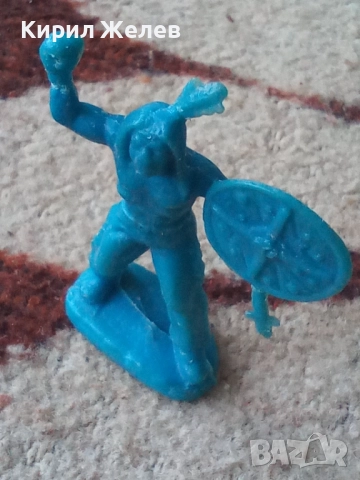 Фигурка на индиански воин 51782, снимка 5 - Фигурки - 52138799