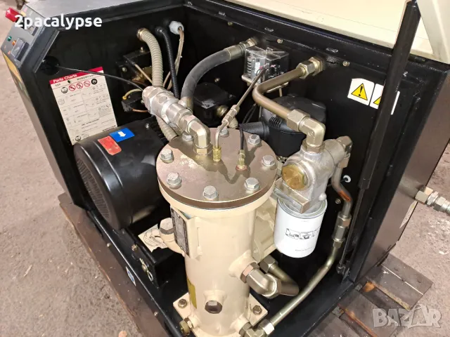 Винтов Компресор Ingersoll Rand 11kW / Дебит 1400L/min., снимка 6 - Други машини и части - 48437172