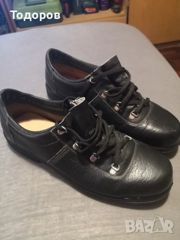 работни обувки с метални бумбета, снимка 4 - Мъжки боти - 52557854