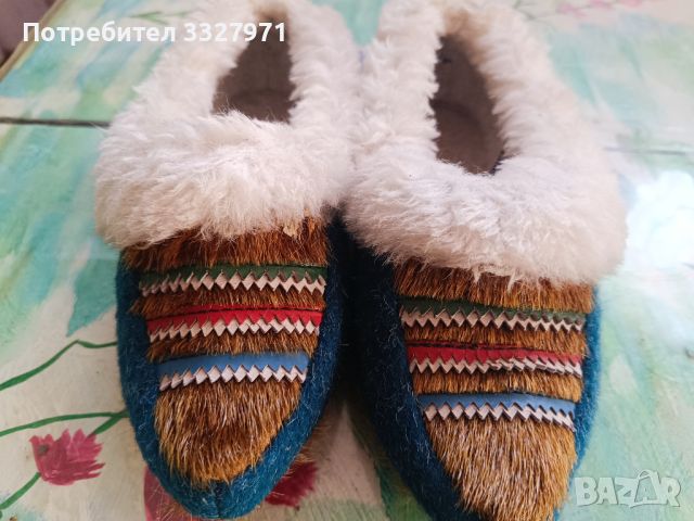 Сувенирни чехли от Архангельск , снимка 1 - Антикварни и старинни предмети - 45841909