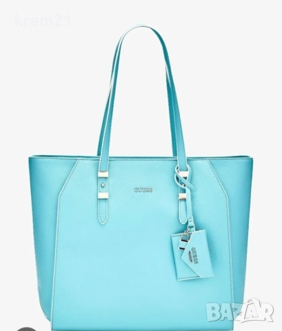 Guess дамска Уникална чанта , снимка 2 - Чанти - 52391745
