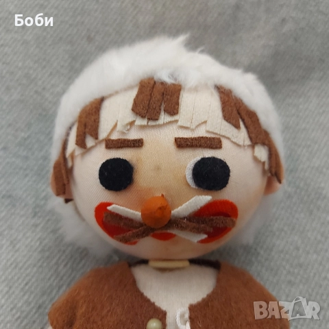 Стара Соц Българска Битова Голяма Кукла Бостанджия  - 34см, снимка 4 - Колекции - 51786257