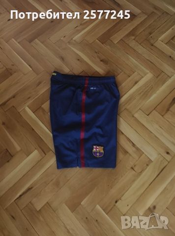 Оригинални мъжки футболни къси гащи размер М , снимка 2 - Спортни дрехи, екипи - 45267116