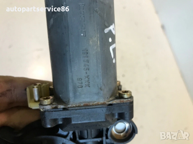 Мотор за предно ляво стъкло за врата за Mercedes A Class W168 (2001) 0130821673, снимка 3 - Части - 53876321