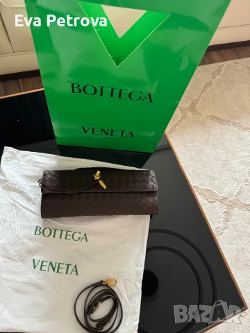 Bottega Veneta дамскъ клъч 30см , снимка 2 - Чанти - 47188603