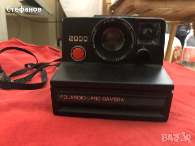 Polaroid Land Camera 2000