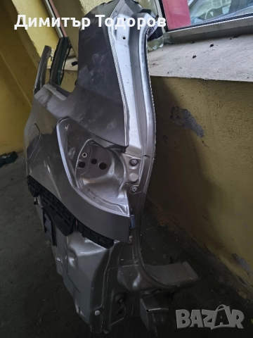 лява страна за Тойота Хайлендър , снимка 4 - Части - 52138510