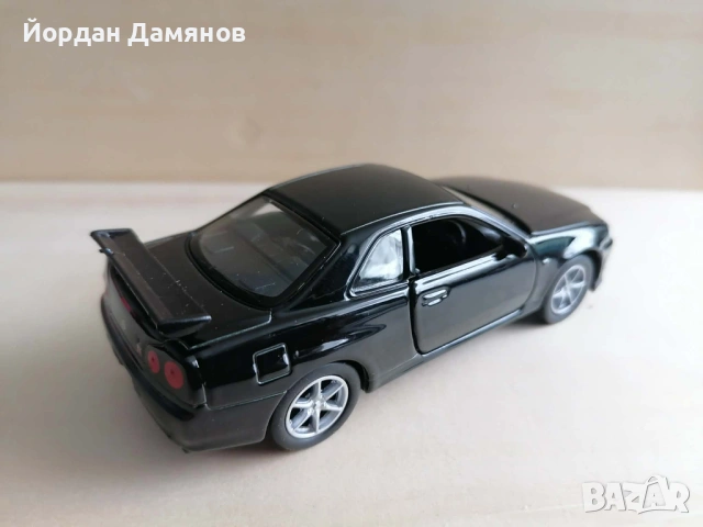 Нисан Скайлайн ГТ-Р (Р34) в мащаб 1:34 , снимка 3 - Колекции - 53281198