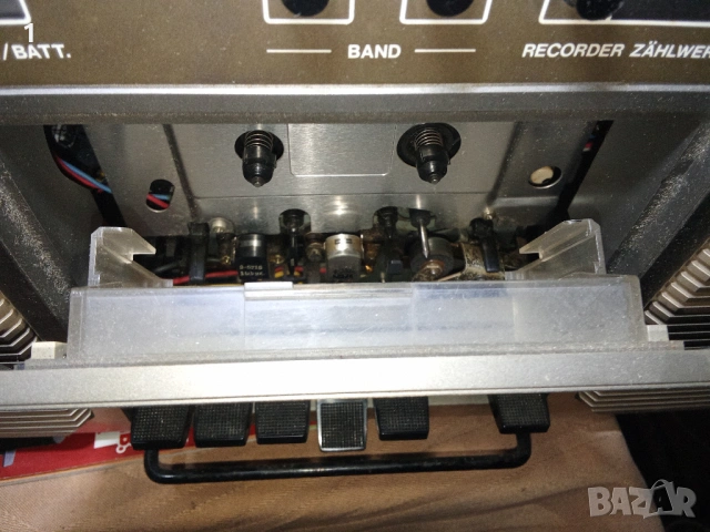 Радиокасетофон ITT, снимка 11 - Радиокасетофони, транзистори - 53341379