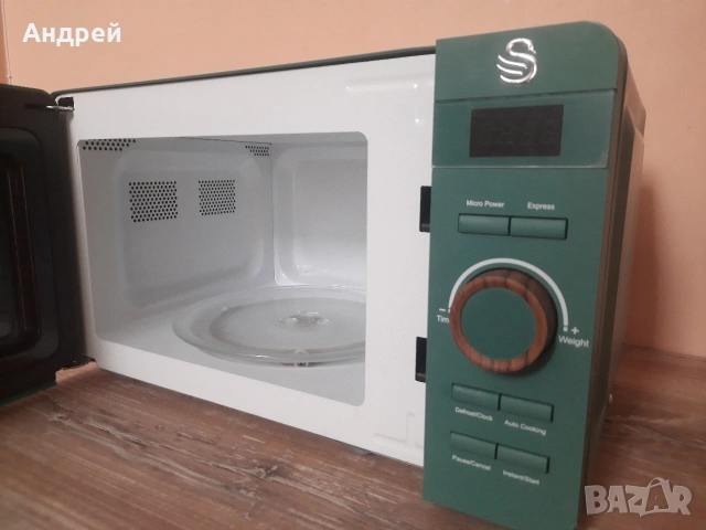 Микровълнова Swan италианска, снимка 4 - Микровълнови - 53933877
