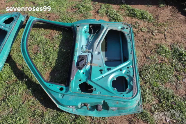 Врата предна дясна Ситроен Берлинго 1 1998 1.9d Citroen Berlingo 1, снимка 8 - Части - 49833792