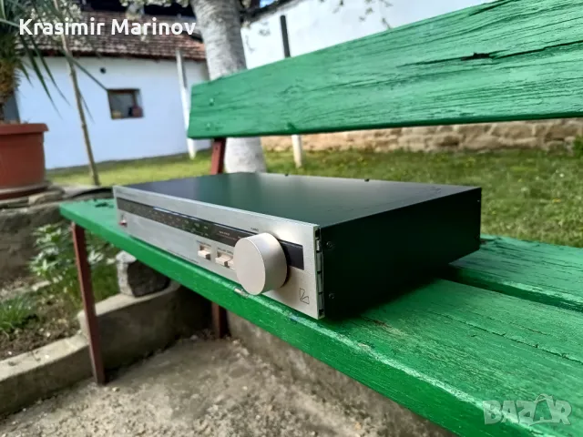 Luxman T-210L *Продавам японски тунер*, снимка 2 - Ресийвъри, усилватели, смесителни пултове - 49822206