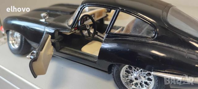 Метална количка Jaguar E 1961 Burago 1:18, снимка 9 - Колекции - 46669848