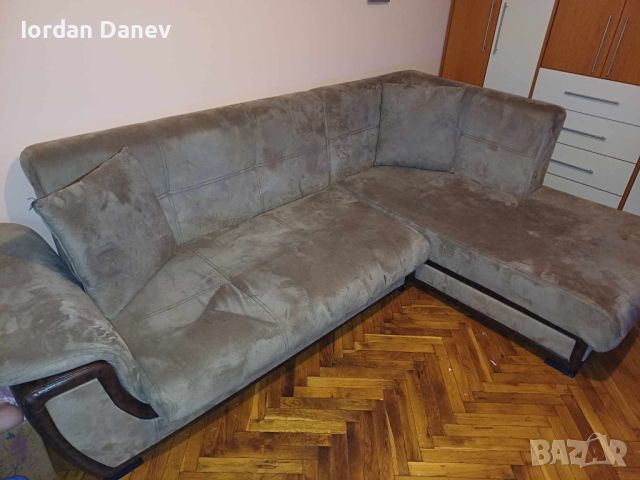 Ъглов диван 