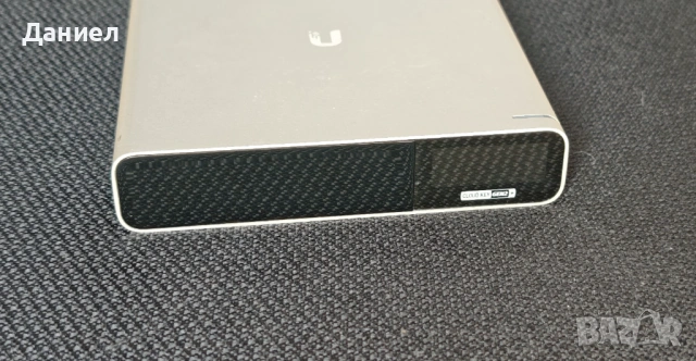 Ubiquiti UniFi Cloud Key Gen2+ (UCK-G2-PLUS) network controller, снимка 5 - Мрежови адаптери - 54230617