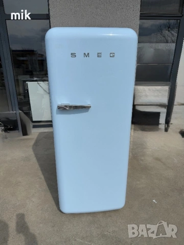 Перфектен Син Хладилник с камера SMEG, снимка 4 - Хладилници - 53924778