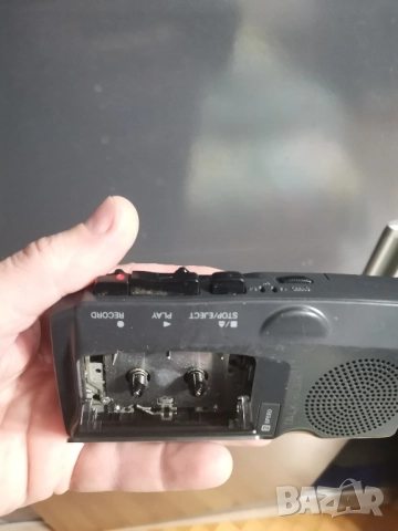 Касетен диктофон SANYO JAPAN, снимка 3 - Радиокасетофони, транзистори - 52277000