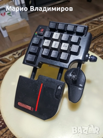 Геймърска клавиатура за една ръка Saitek, снимка 2 - Клавиатури и мишки - 51648714