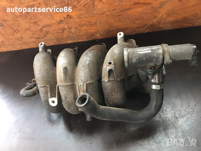 Входящ колектор за Volvo V40 (1996-2004) 393FA03, снимка 2 - Части - 54149334