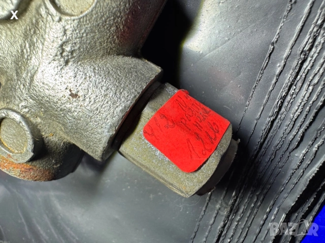 РАЗПРЕДЕЛИТЕЛ НА СПИРЧКИТЕ НА МОСКВИЧ 2141-3515115 НОВ ОРГИНАЛЕН, снимка 2 - Части - 53044838