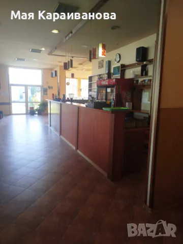 Продавам  масивна сграда312 кв с парцел 780 кв.,работещ ресторант., снимка 1