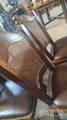 дървен стол с ратан и кожа внос от Европа, снимка 5 - Столове - 50681062