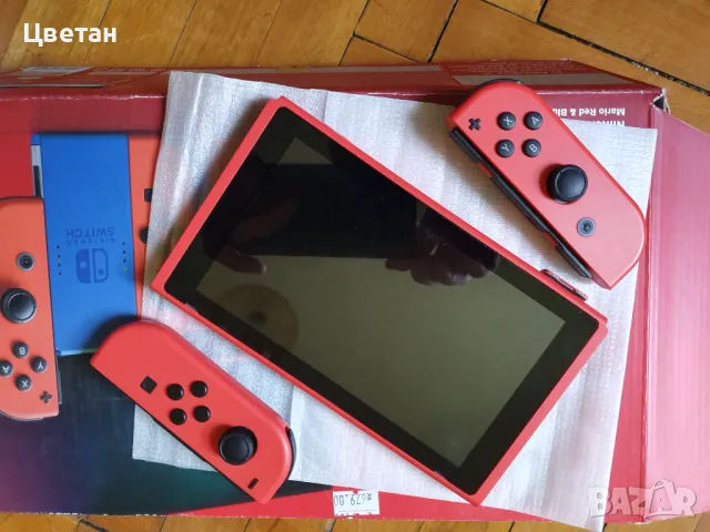 Nintendo Switch Mario Red Blue Special Edition, снимка 1 - Nintendo конзоли - 48543583