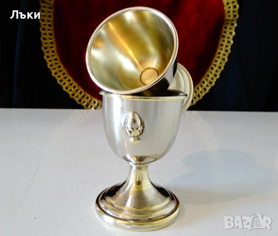 Посребрена чаша,коктиера,релефен лешник. , снимка 2 - Антикварни и старинни предмети - 53977778