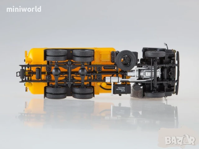 Камаз-53213 КО-505 - мащаб 1:43 на ПОА Камаз моделът е нов в кутия, снимка 11 - Колекции - 50473996