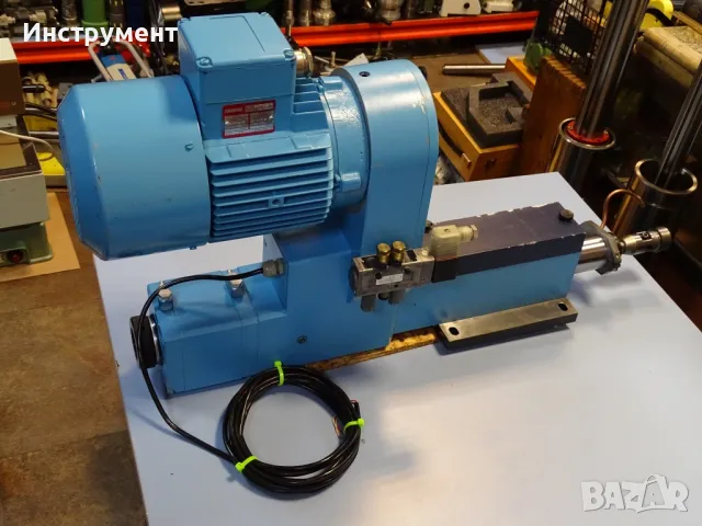 Агрегатна пробивна глава SUHNER SU matic GEM 16 Unit-Pulley Drive 0.75kW, снимка 5 - Резервни части за машини - 49027406