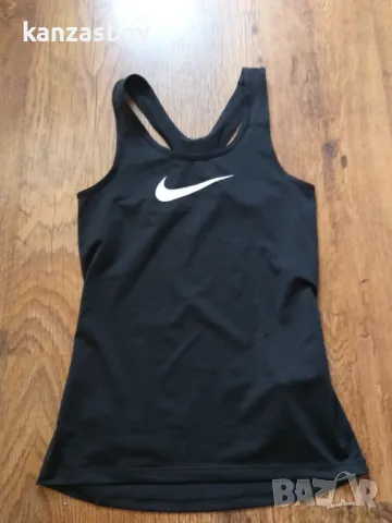 Nike Pro Women`s Training Tank Top - страхотен дамски потник С КАТО НОВ, снимка 4 - Потници - 47012951