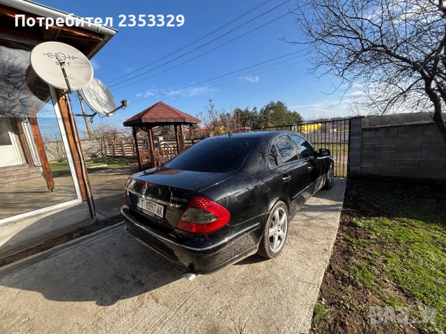 Mercedes-Benz E 320, снимка 5 - Автомобили и джипове - 53224297