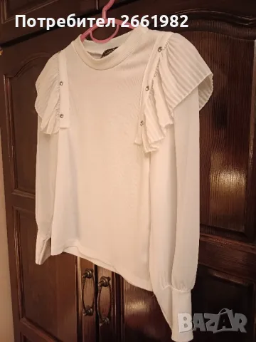 Разкошна, нежна бяла блуза на Contrast, снимка 4 - Детски Блузи и туники - 50218779