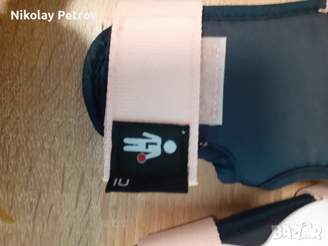 Ролкови кънки и протектори , снимка 10 - Ролери, кънки - 51391947