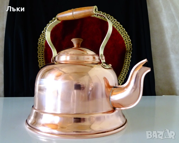 Меден чайник,чиста червена мед 2.5 л. 