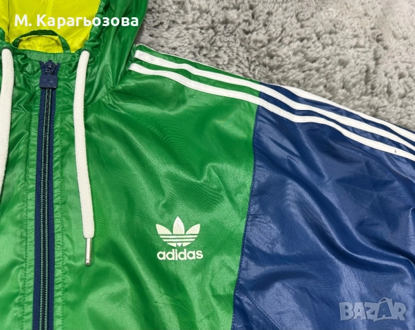 Уникална и рядка ветровка Adidas, Размер L, снимка 5 - Спортни дрехи, екипи - 52383188