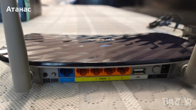 Продавам TP-Link Archer C20 AC750 Wireless Dual Band Router, снимка 2 - Рутери - 54109726