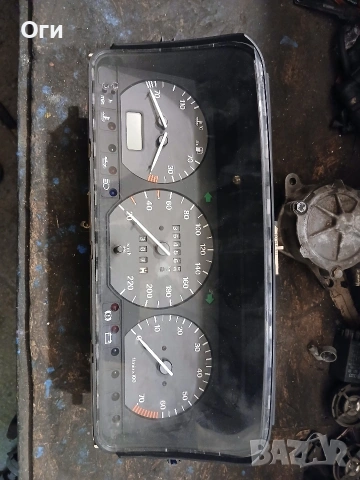 Километражно табло за Фолксваген Пасат В4 93-96г. 1.8 90к.с. 3A0 919 033 / 616.059.3001