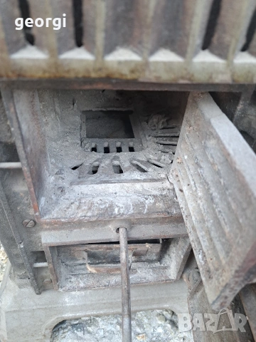 стара българска чугунена печка на дърва, снимка 11 - Печки, фурни - 54249155