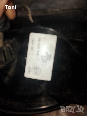 халоген немога да намеря за кой мотор или кола е,намерен в кола от Италия, цената е по договаряне , снимка 14 - Части - 53472607