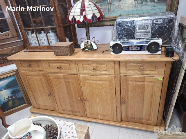 Масивен шкаф/ дресоар