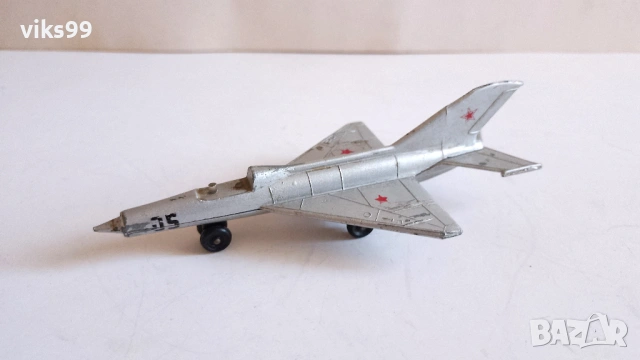 Метални Самолети Произведени в България, снимка 10 - Колекции - 53721619