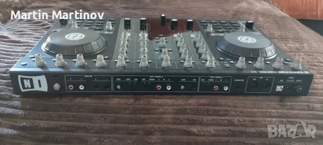 Native Instruments Traktor Kontrol S4 MK1, снимка 2 - Ресийвъри, усилватели, смесителни пултове - 49538630